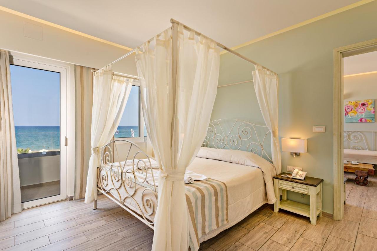 Princess Irini Sea Front Aparthotel レティムノ エクステリア 写真