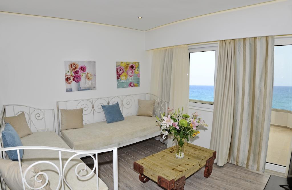 Princess Irini Sea Front Aparthotel レティムノ 部屋 写真