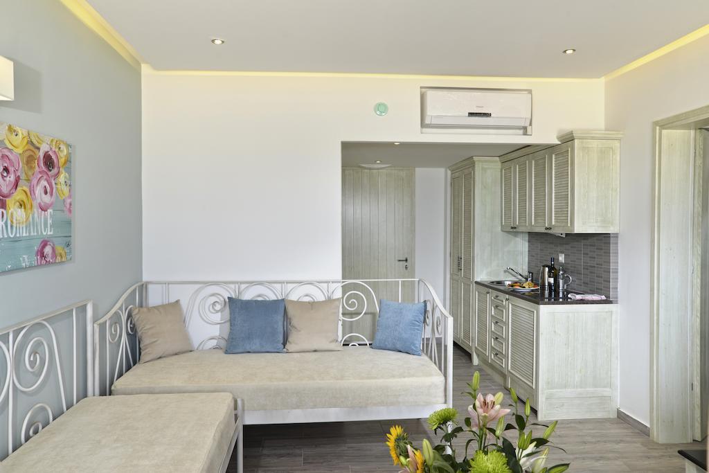 Princess Irini Sea Front Aparthotel レティムノ 部屋 写真